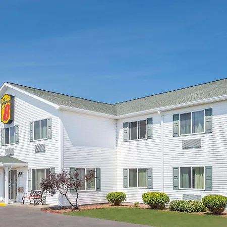 Super 8 By Wyndham Canandaigua